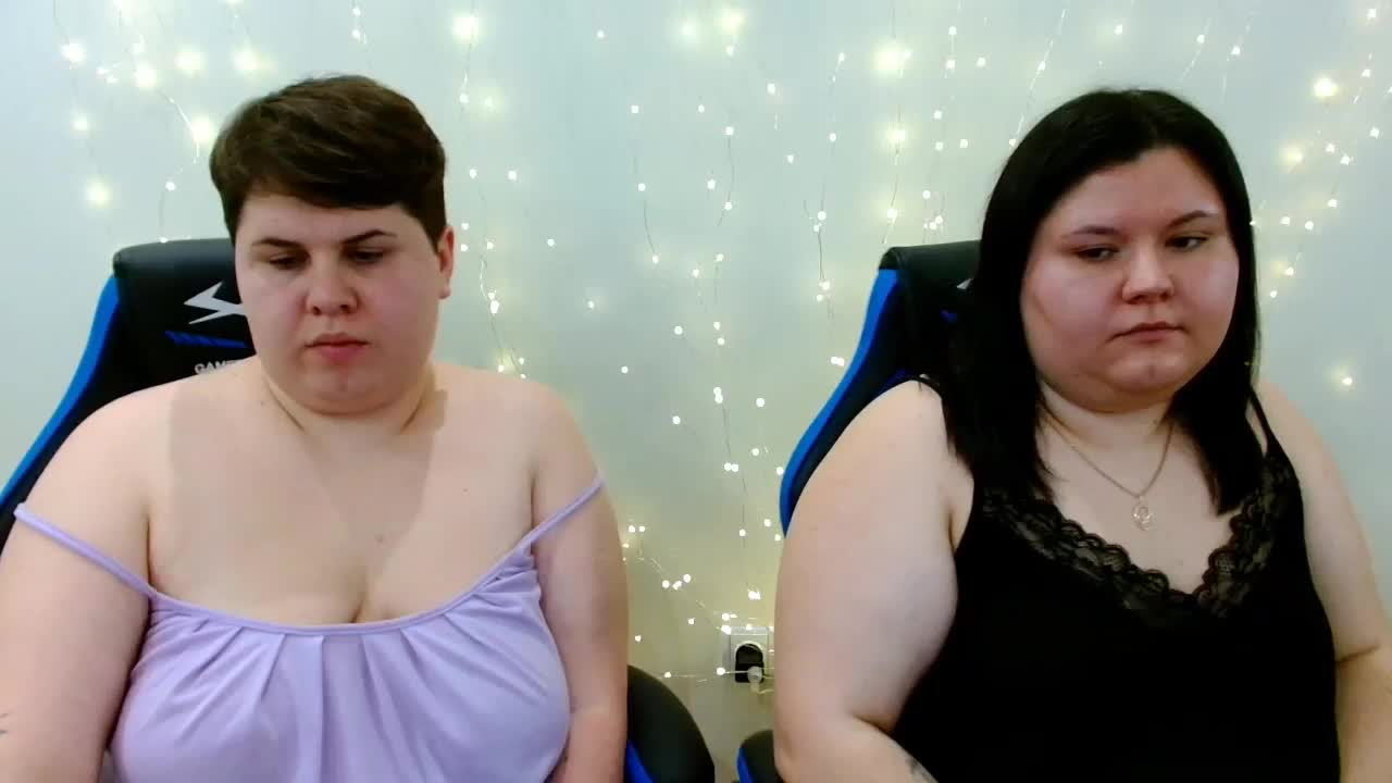 BeckyAndEllen Live Sex December 17, 2025