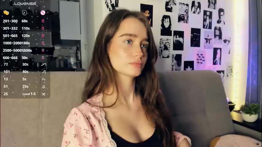 alivialovely Live Sex December 17, 2025