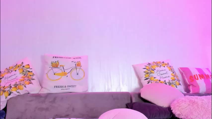 kimkardassiann Live Sex December 17, 2025