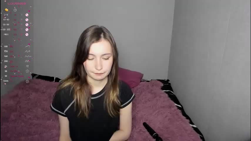 eumomino Live Sex December 17, 2025