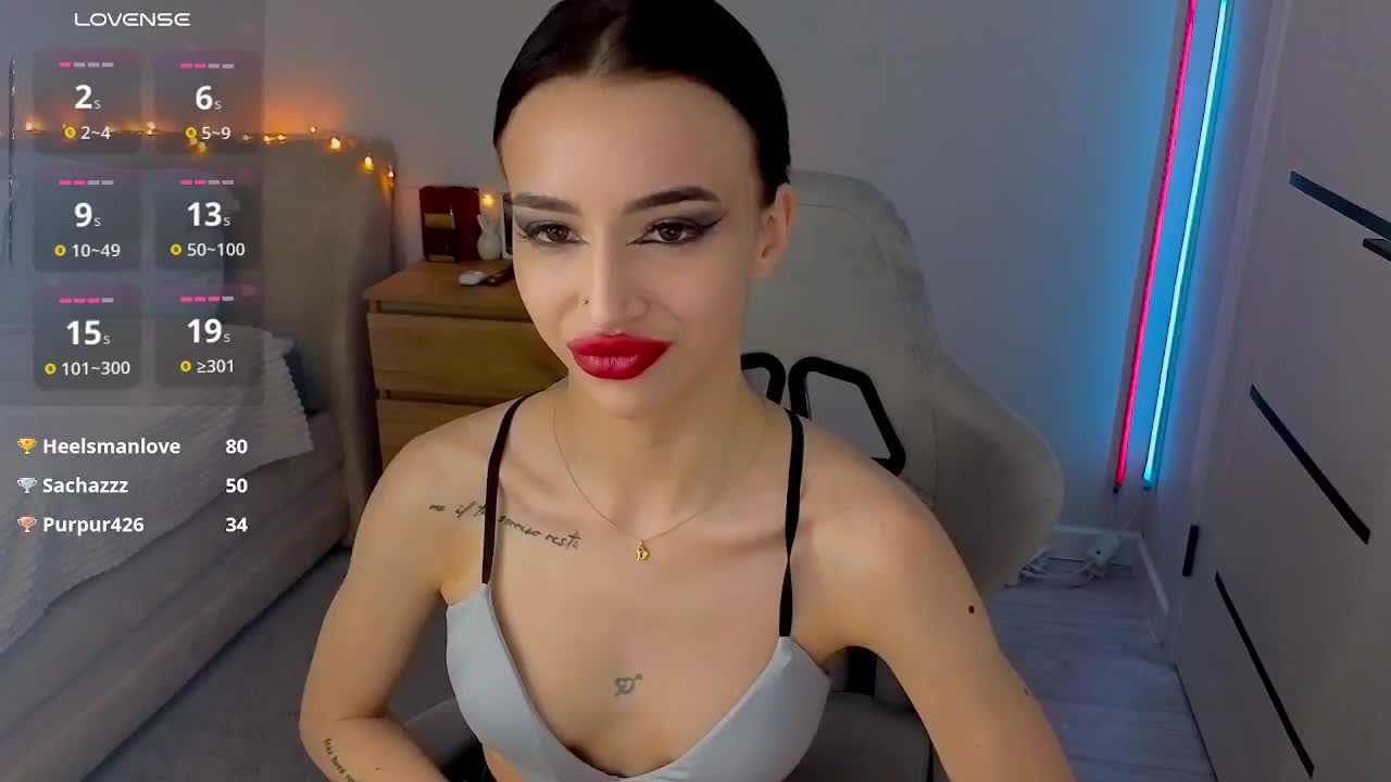 AdeleLaCroix Live Sex December 17, 2025