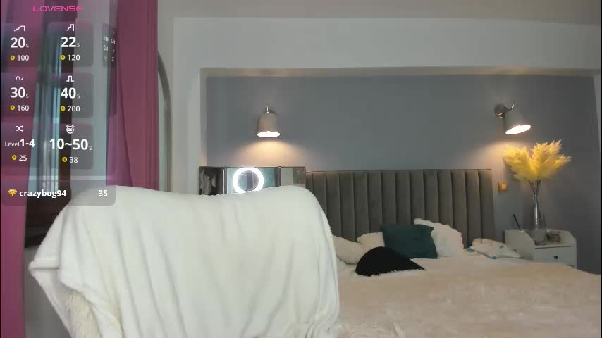 awesome_jolie Live Sex December 17, 2025