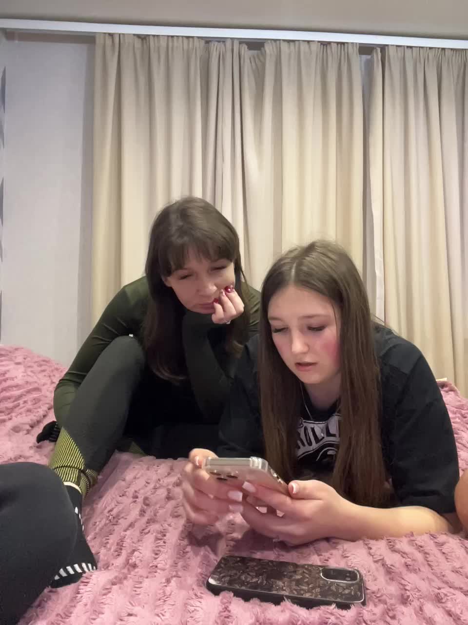 AHAHAC_HAXPEH_B_yHuTa3 Live Sex December 17, 2025