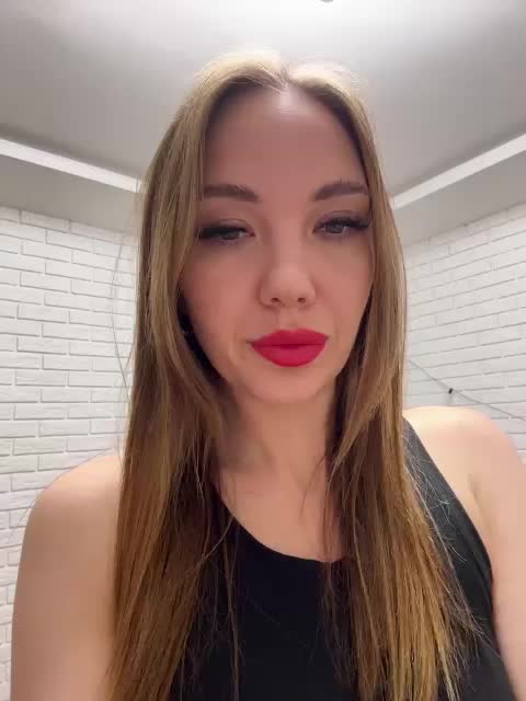 KitFox Live Sex December 17, 2025