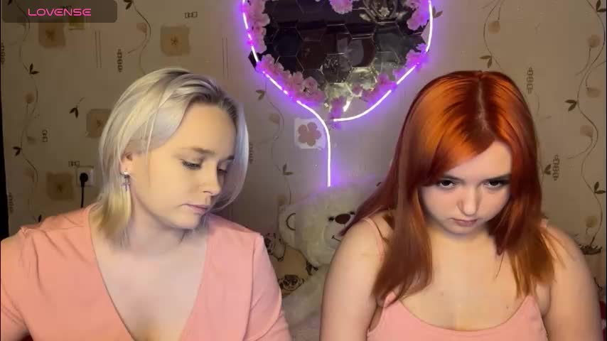 bella_and_alice Live Sex December 17, 2025