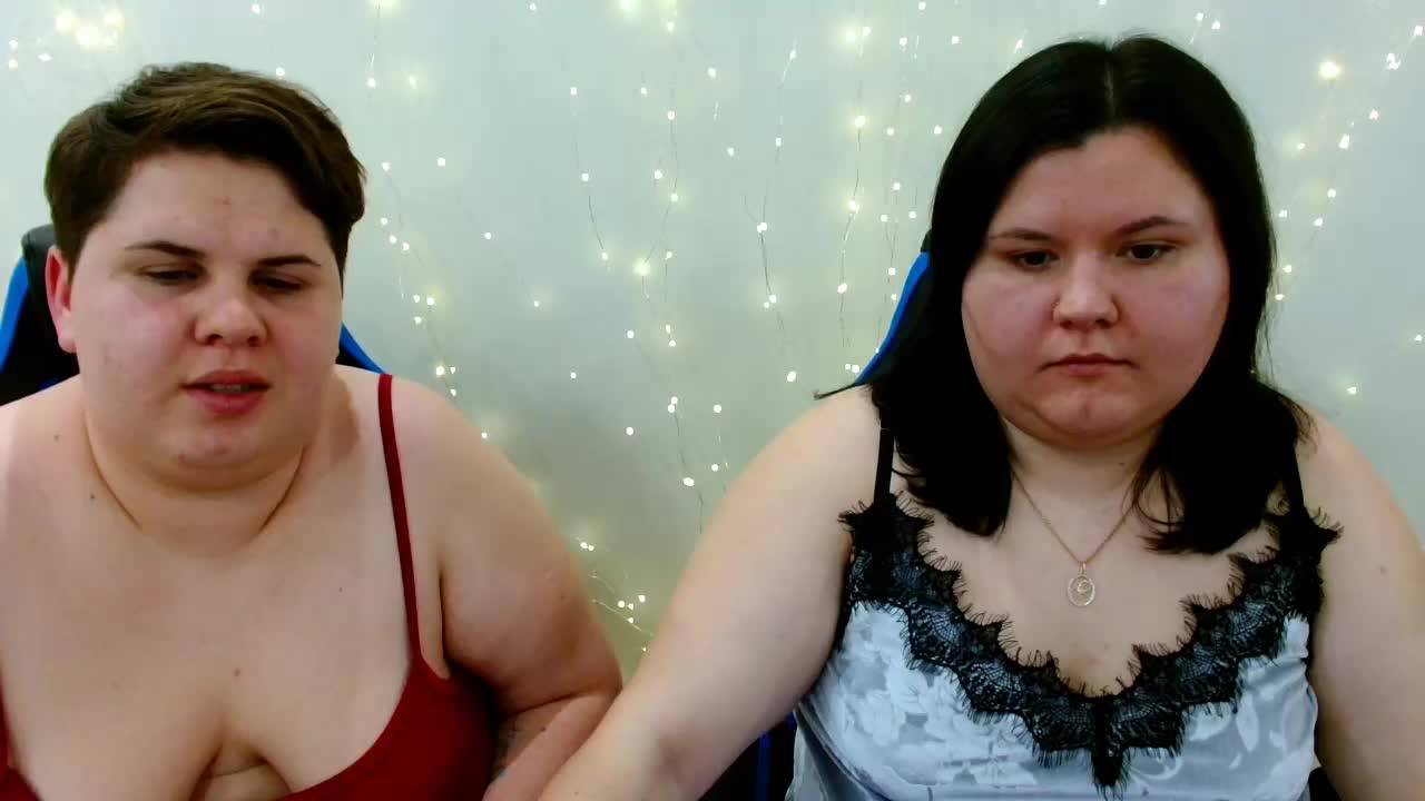 BeckyAndEllen Live Sex December 17, 2025