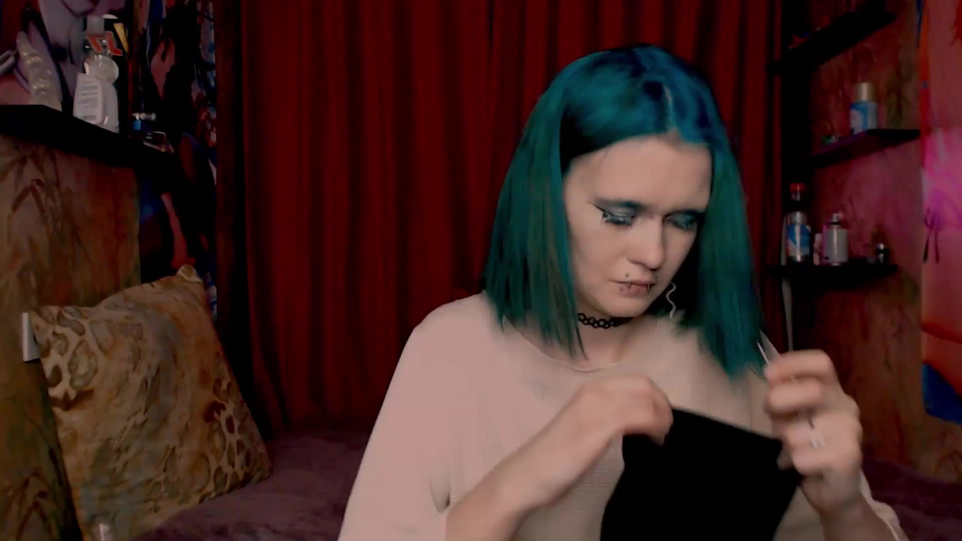 Velvet-and-Venom Live Sex December 17, 2025