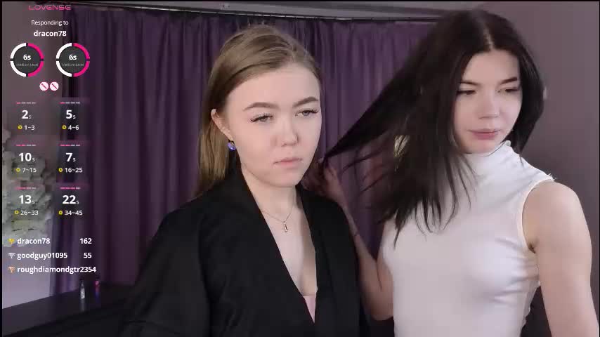 berry_bloom Live Sex 2025.12.16