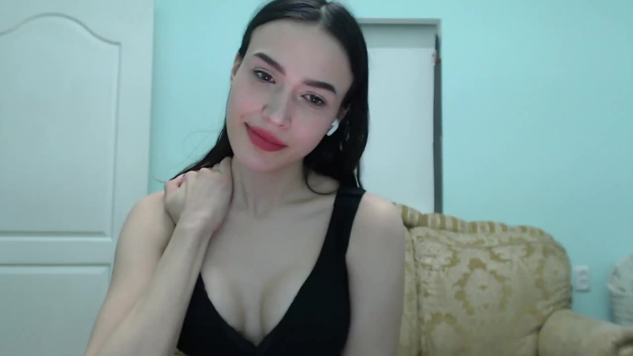 Iloniyaa Live Sex December 17, 2025