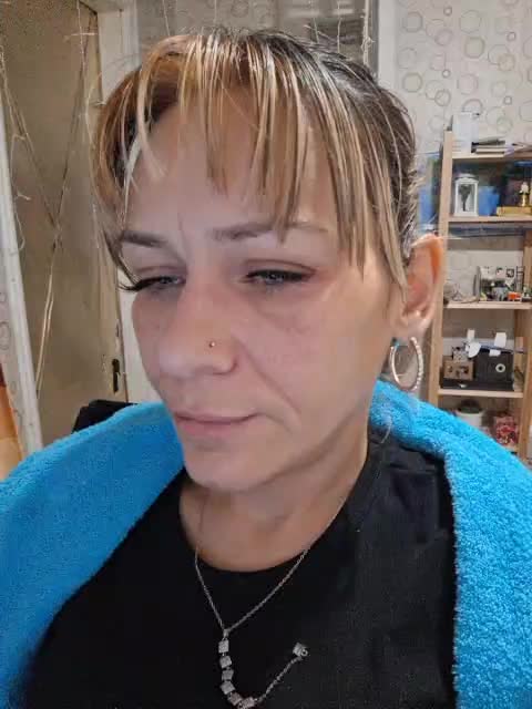 krisred Live Sex December 17, 2025