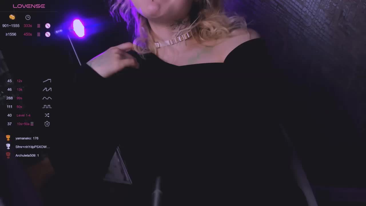 goth-bimbo Live Sex 2025.12.17