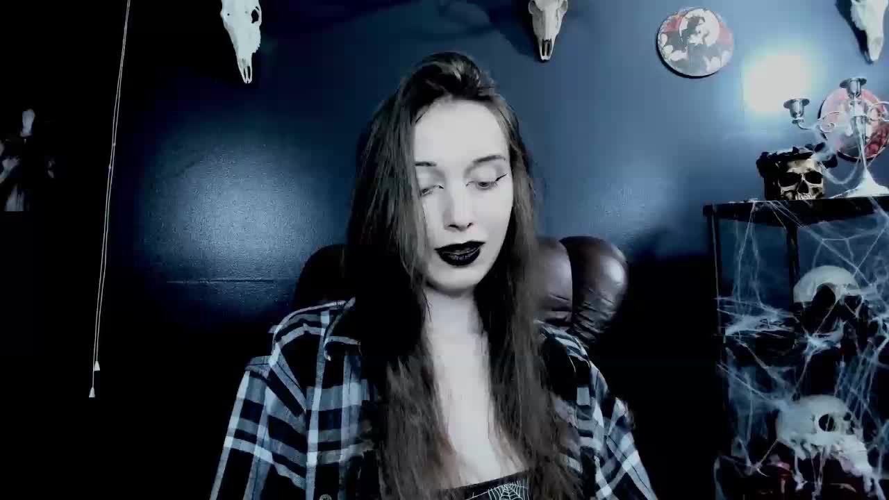 TheDomme Live Sex December 18, 2025