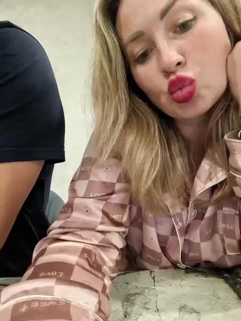 MOLLY-7 Live Sex December 18, 2025
