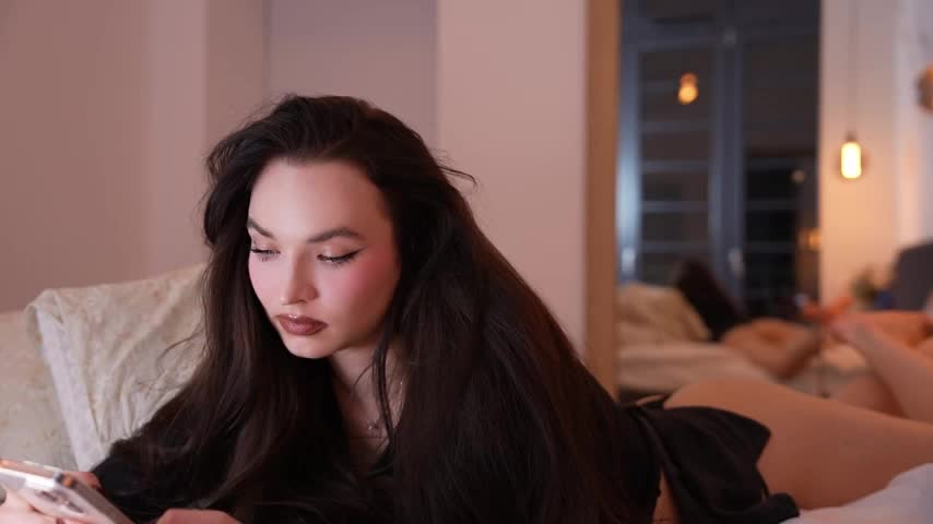 ibiddi Live Sex December 17, 2025