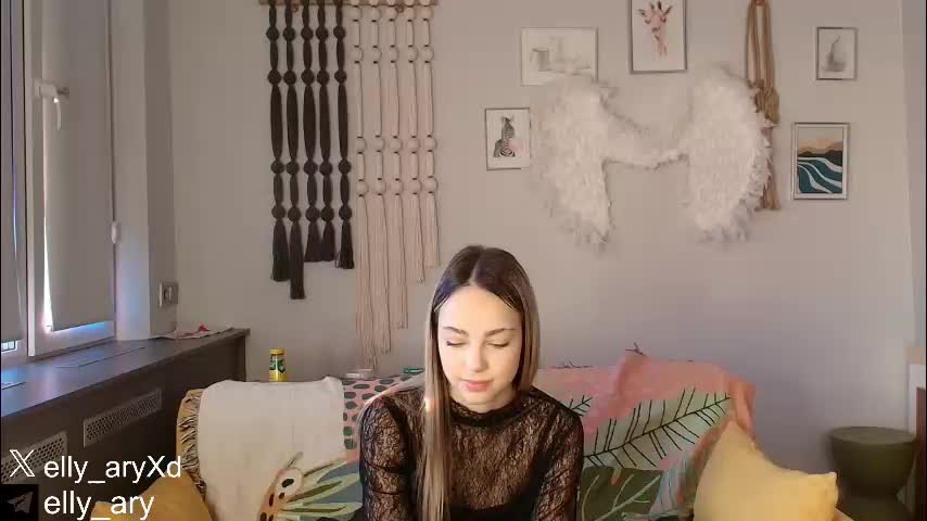 elly_ary Live Sex 2025.12.17