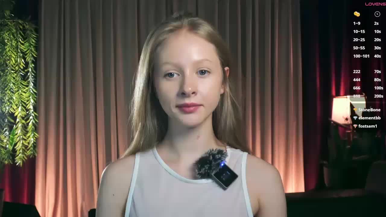 MiaVebes Live Sex 2025.12.17