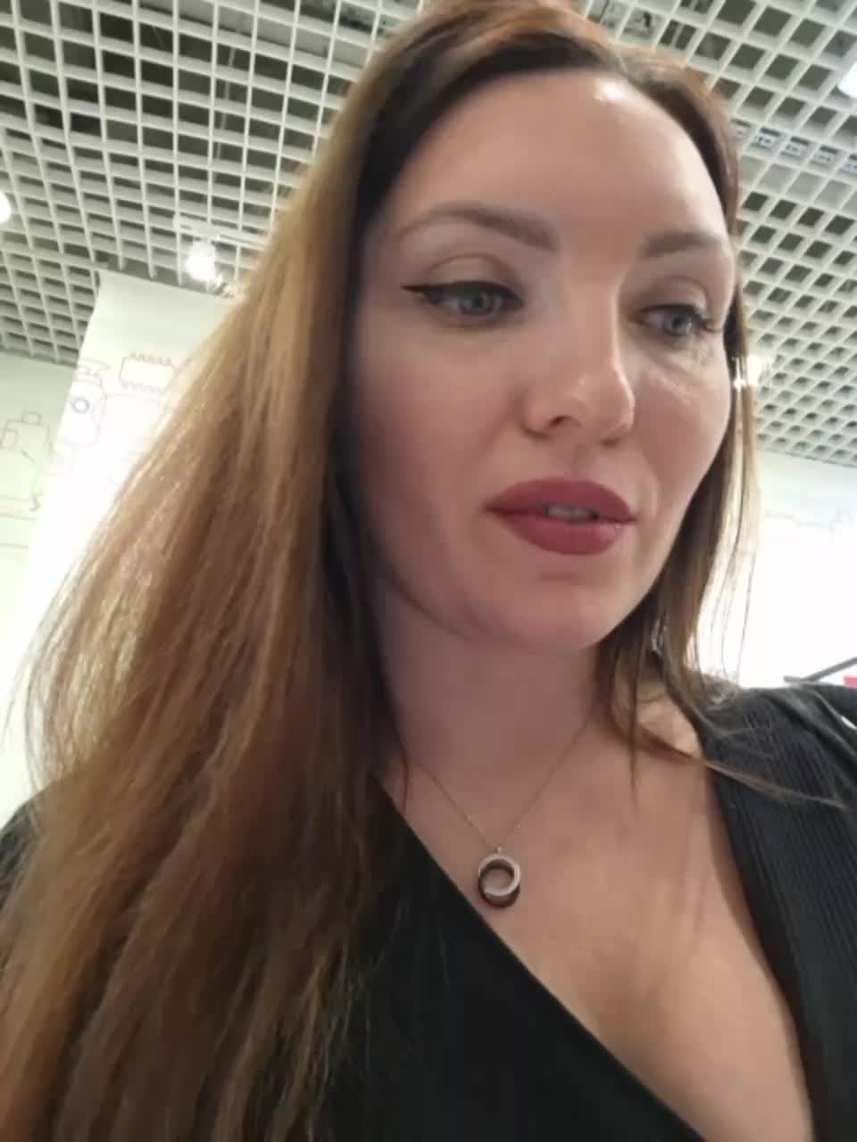 DIVORA Live Sex 2025.12.16