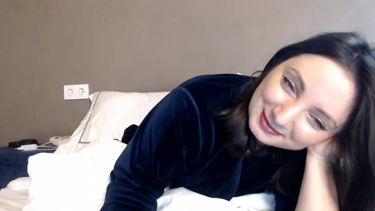 Succubus13 Live Sex December 17, 2025