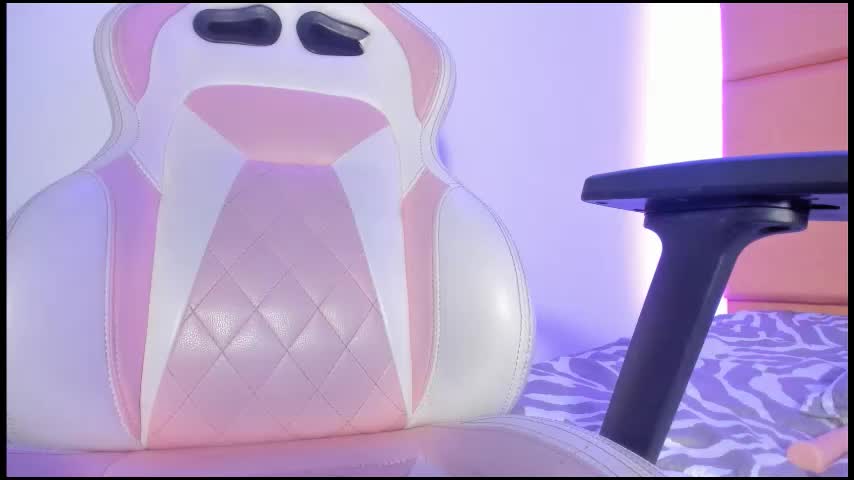 ashley_js Live Sex December 17, 2025