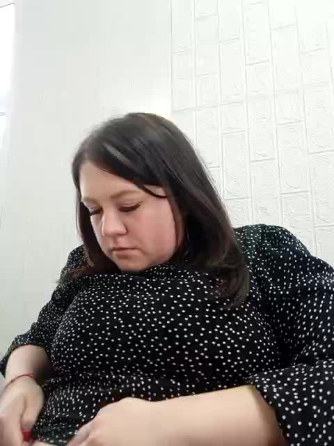 AnnaVictoriaa Live Sex 2025.12.17