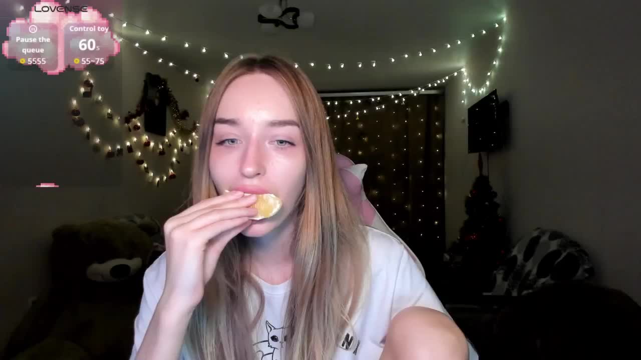 Polikinesis Live Sex 2025.12.17