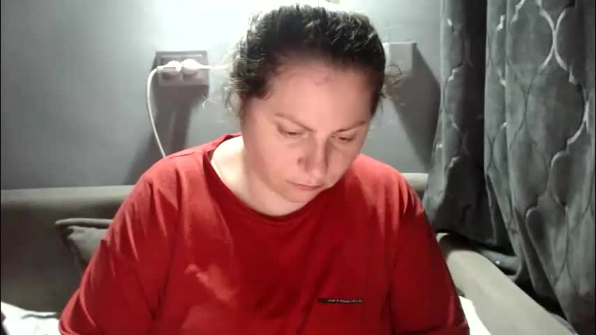 candycream74 Live Sex December 18, 2025