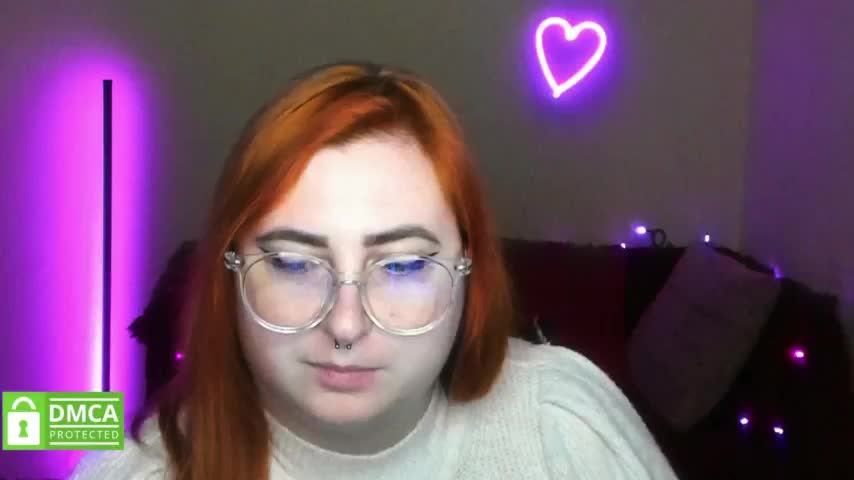 Aliciaredluv Live Sex 2025.12.17
