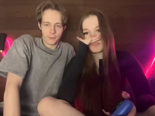 titsDestroy2007 Live Sex December 17, 2025