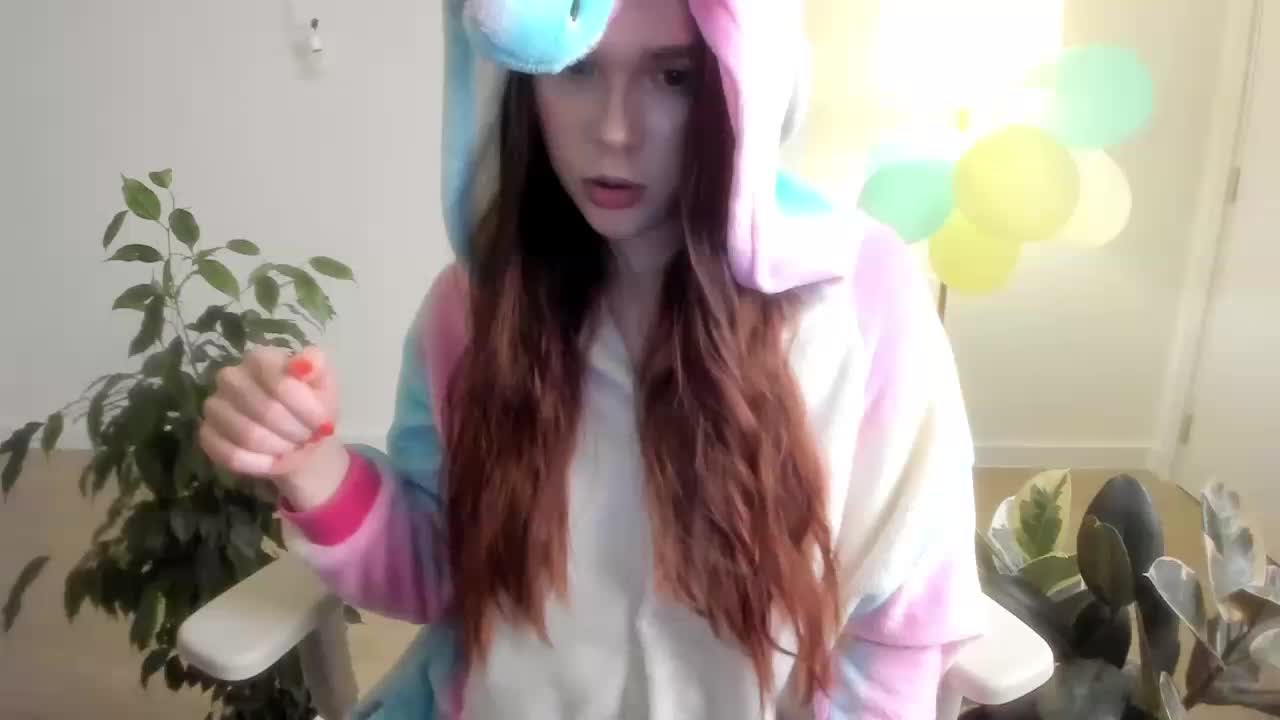 StacyLuxxe Live Sex December 18, 2025