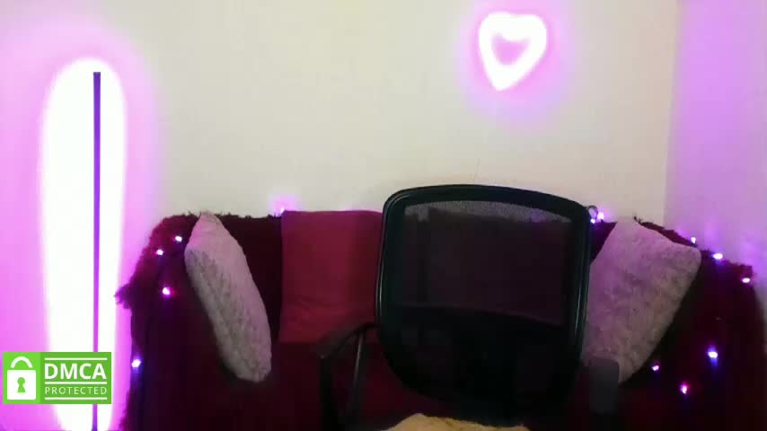 Aliciaredluv Live Sex 2025.12.17