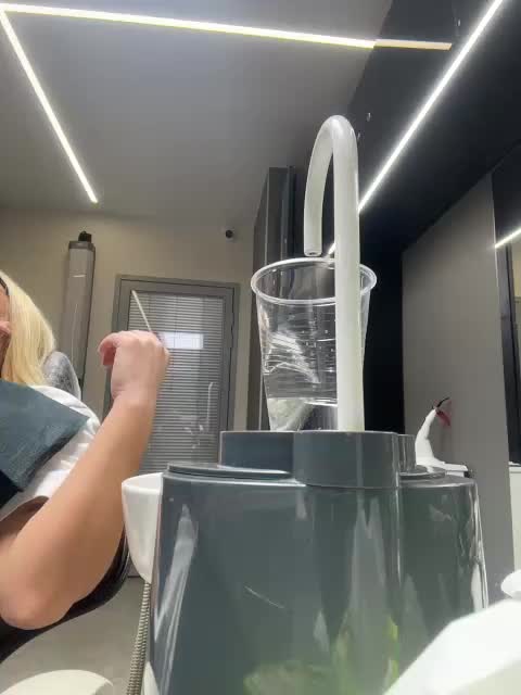 Tvoyasamka77 Live Sex 2025.12.16