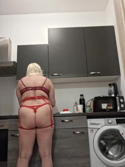 Vika211 Live Sex 2025.12.16