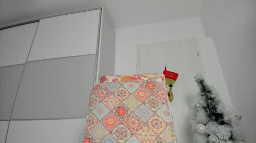 snow_flakee Live Sex 2025.12.17