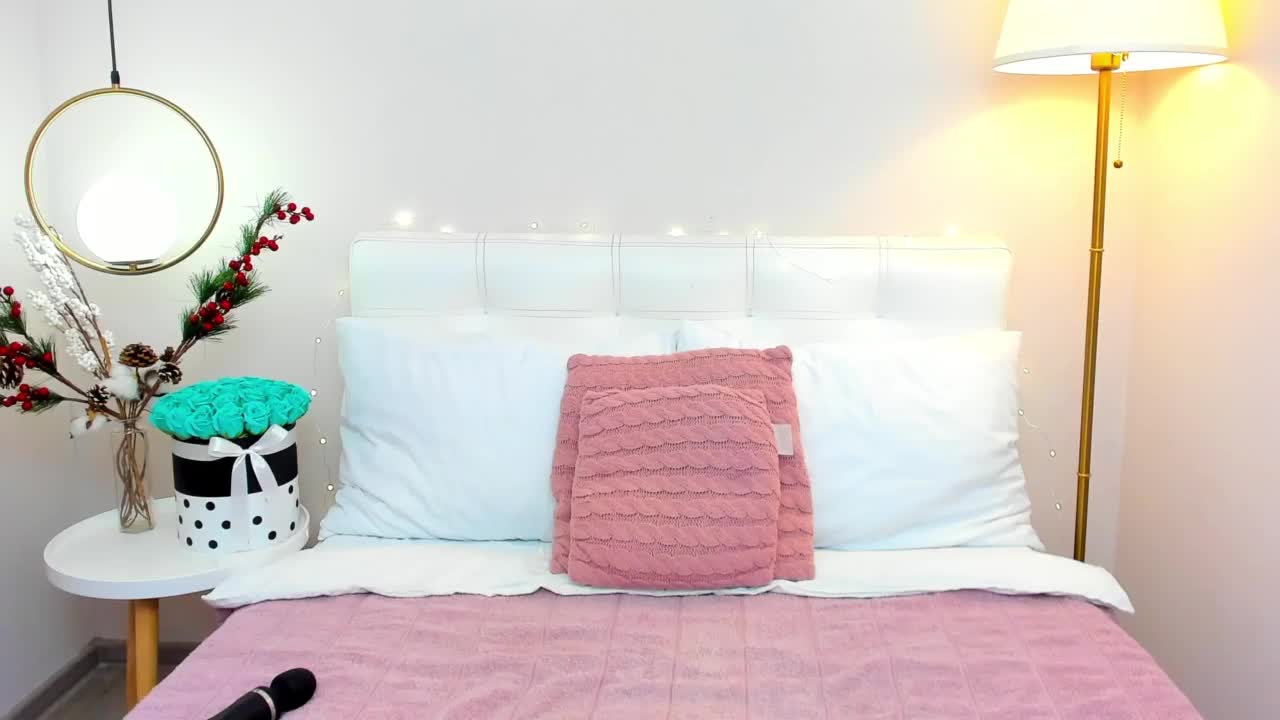 AndreaButt Live Sex 2025.12.17