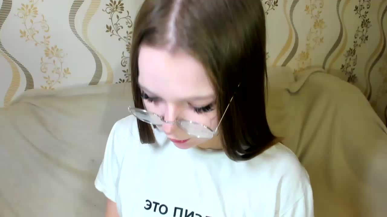 MelMooon Live Sex 2025.12.17