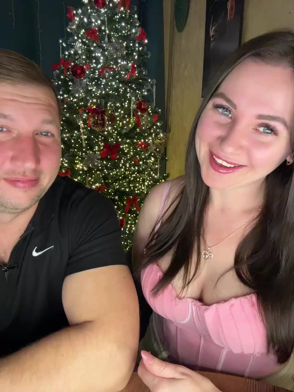 SladenkieVmeste Live Sex 2025.12.17