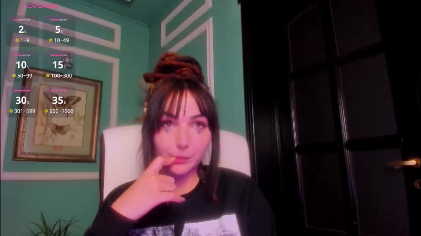 1munique Live Sex 2025.12.17