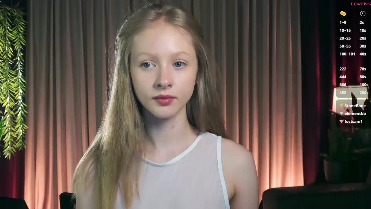 MiaVebes Live Sex 2025.12.17