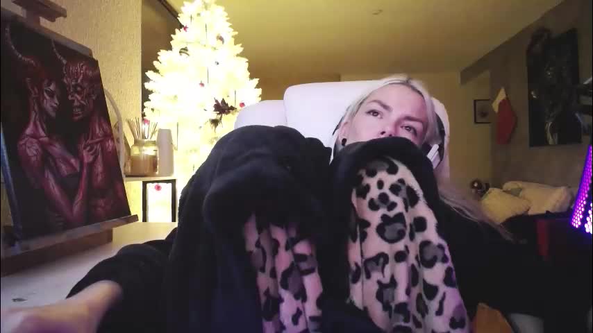 tinykylie Live Sex 2025.12.17