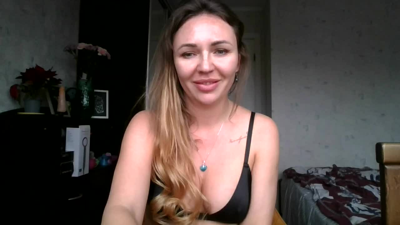 CuteAngelina Live Sex 2025.12.17