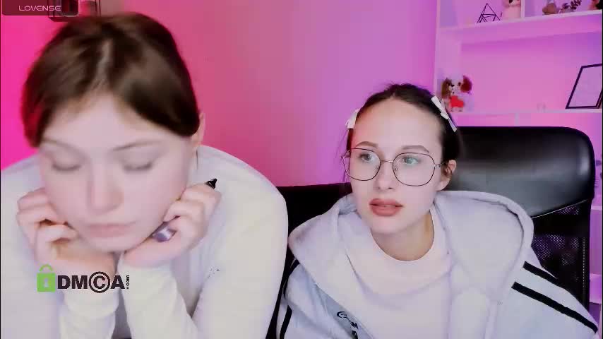 mona_cloud Live Sex 2025.12.16