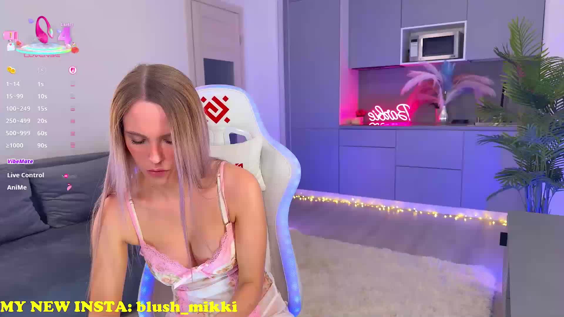 BlushMikki Live Sex 2025.12.17