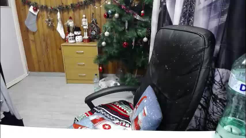 xxxnewlywedsxxx Live Sex December 19, 2025