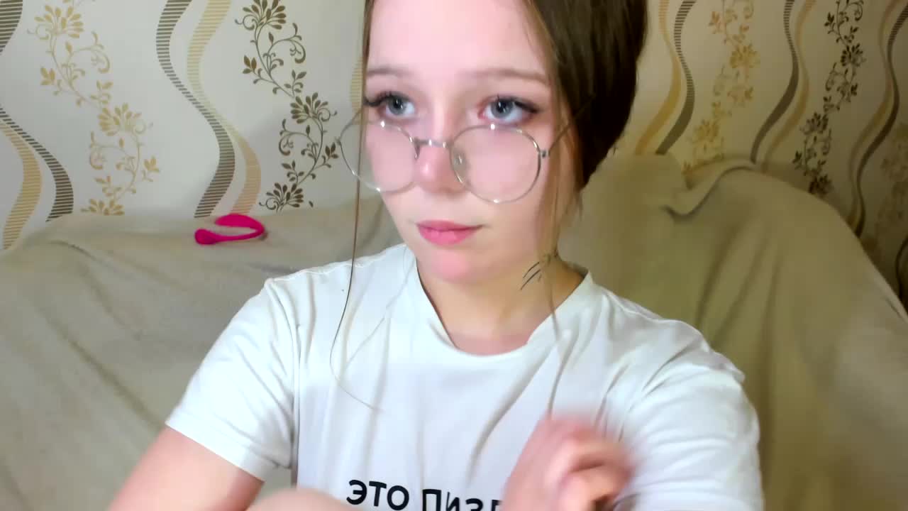 MelMooon Live Sex 2025.12.17