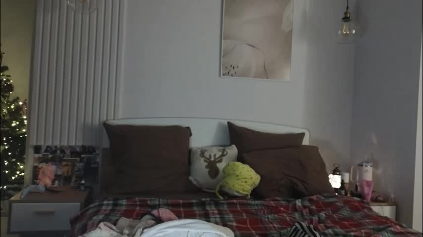 evi_woow Live Sex 2025.12.18