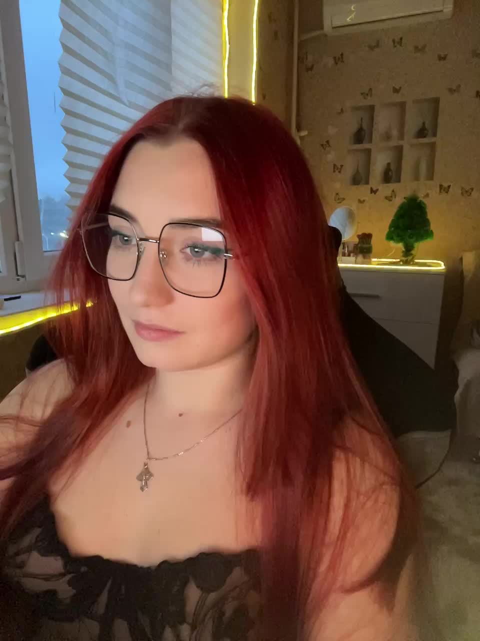 ScarletWitch Live Sex 2025.12.18