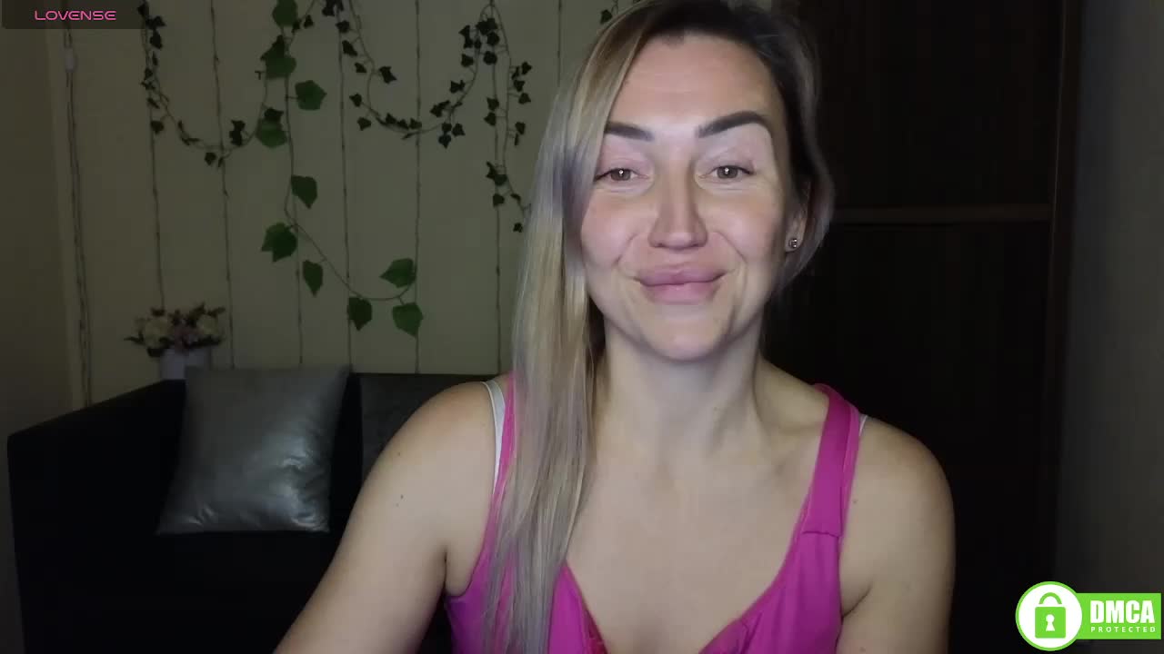 Jullyblondkiss Live Sex 2025.12.18