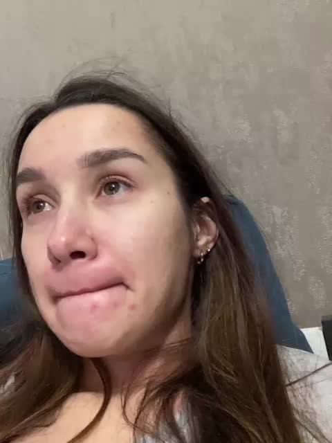 Queen-of-squirt Live Sex 2025.12.18