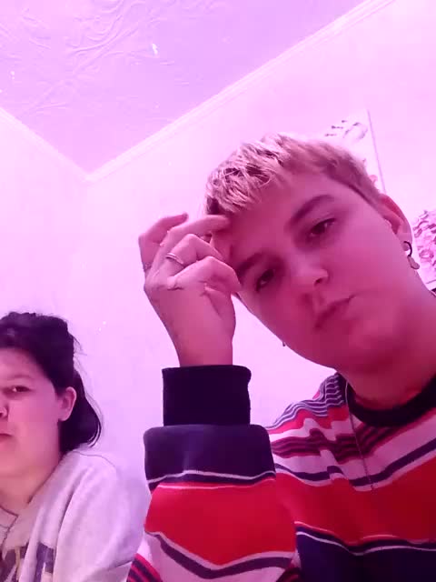 2Lesbians Live Sex 2025.12.18