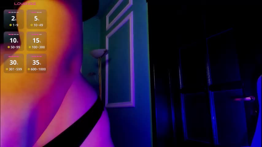 1munique Live Sex 2025.12.18